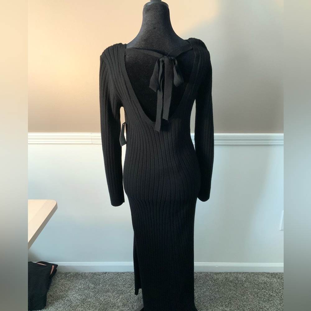 WAYF dede&emily BFF collection Elegant Black Ribbed Backless Dress - Picture 2 of 5